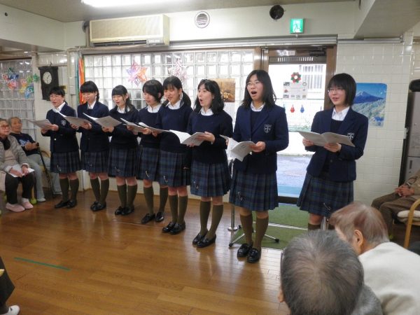 頌栄女子学院聖歌隊クリスマスコンサート